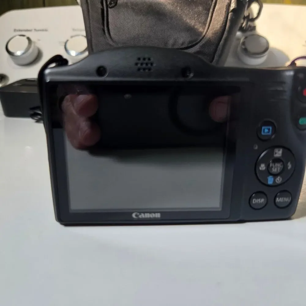 Canon PowerShot SX410 IS 20MP 40x Zoom Digital Camera - Tested & Working - Black